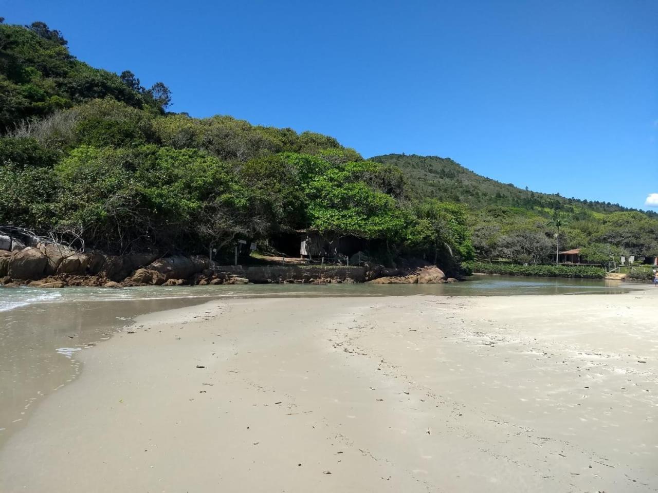 Апартаменты Apto Aconchegante Praia De Palmas 01 Говернадор-Селсу-Рамус Экстерьер фото